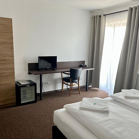 Motel R10 Mladá Boleslav Εξωτερικό φωτογραφία