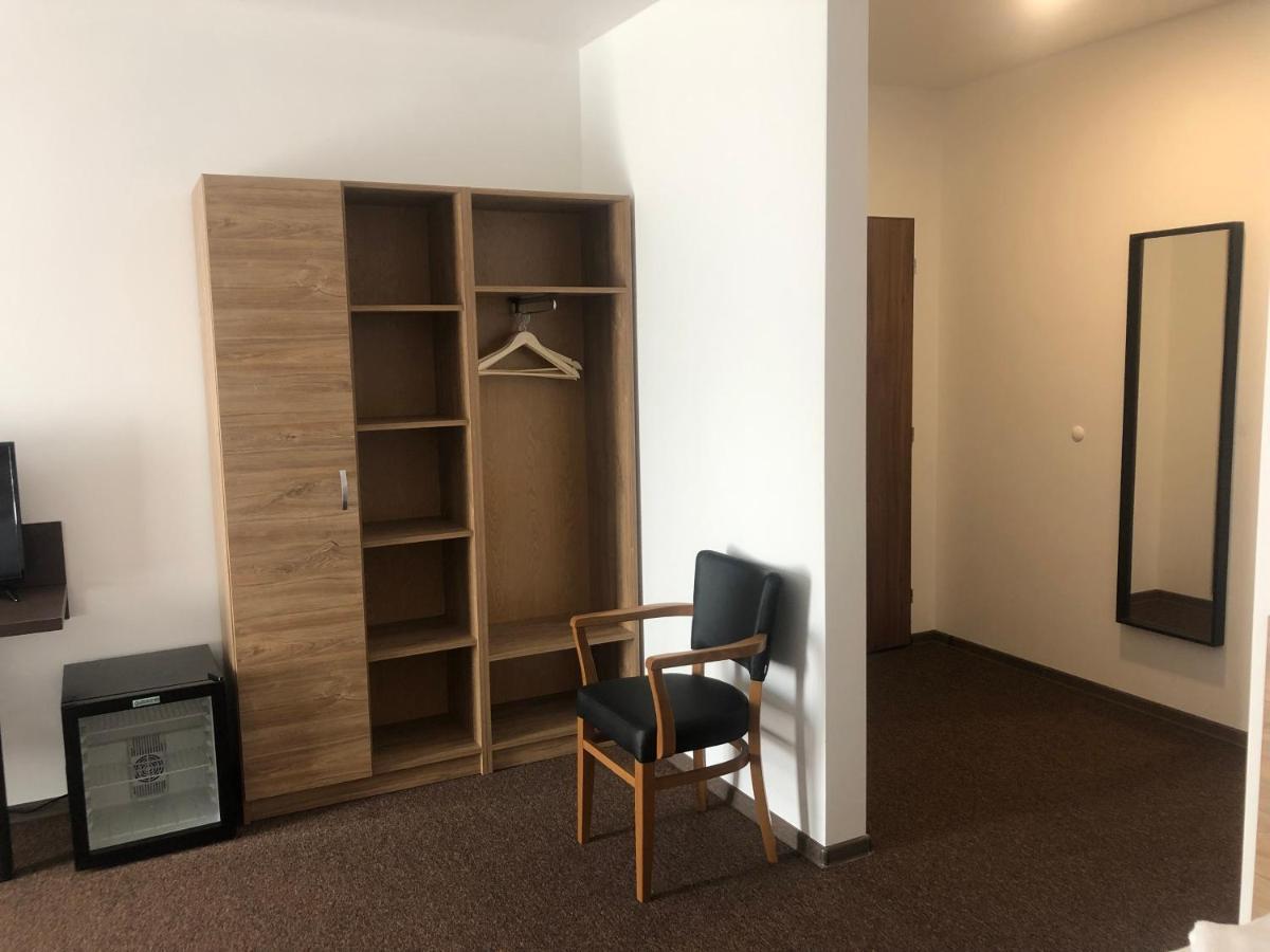 Motel R10 Mladá Boleslav Εξωτερικό φωτογραφία